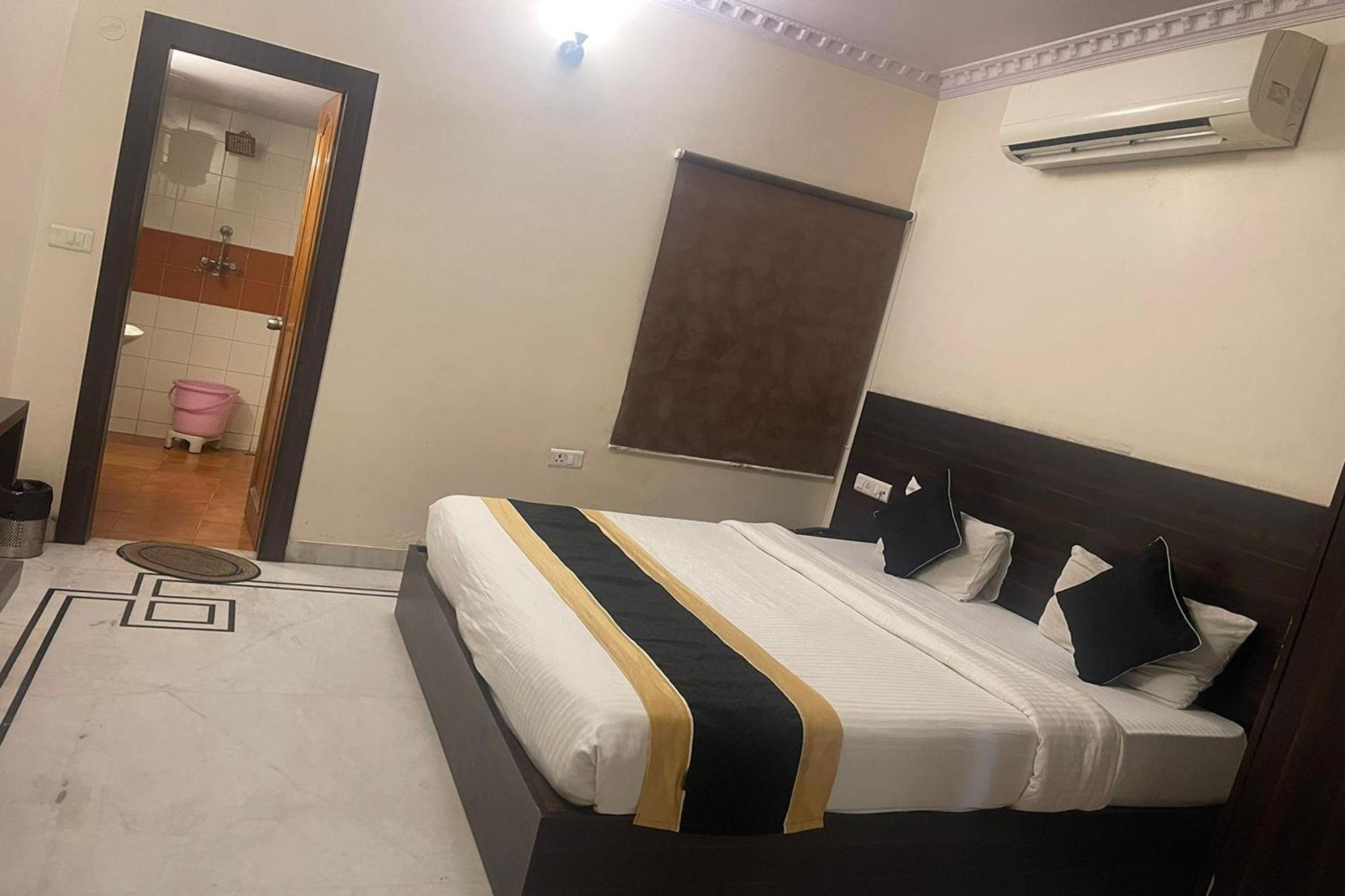 Hotel Rang Mahal Near Jaipur International Airport Eksteriør billede