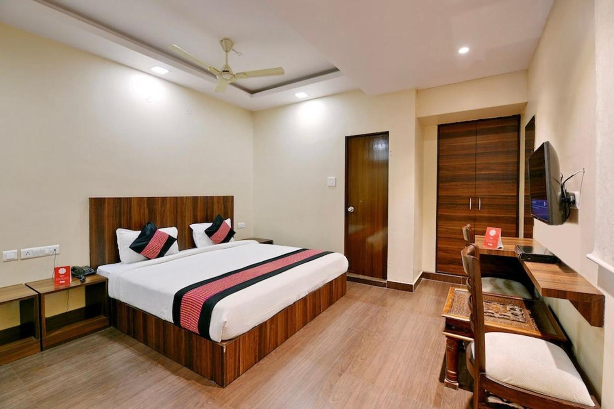Hotel Rang Mahal Near Jaipur International Airport Eksteriør billede