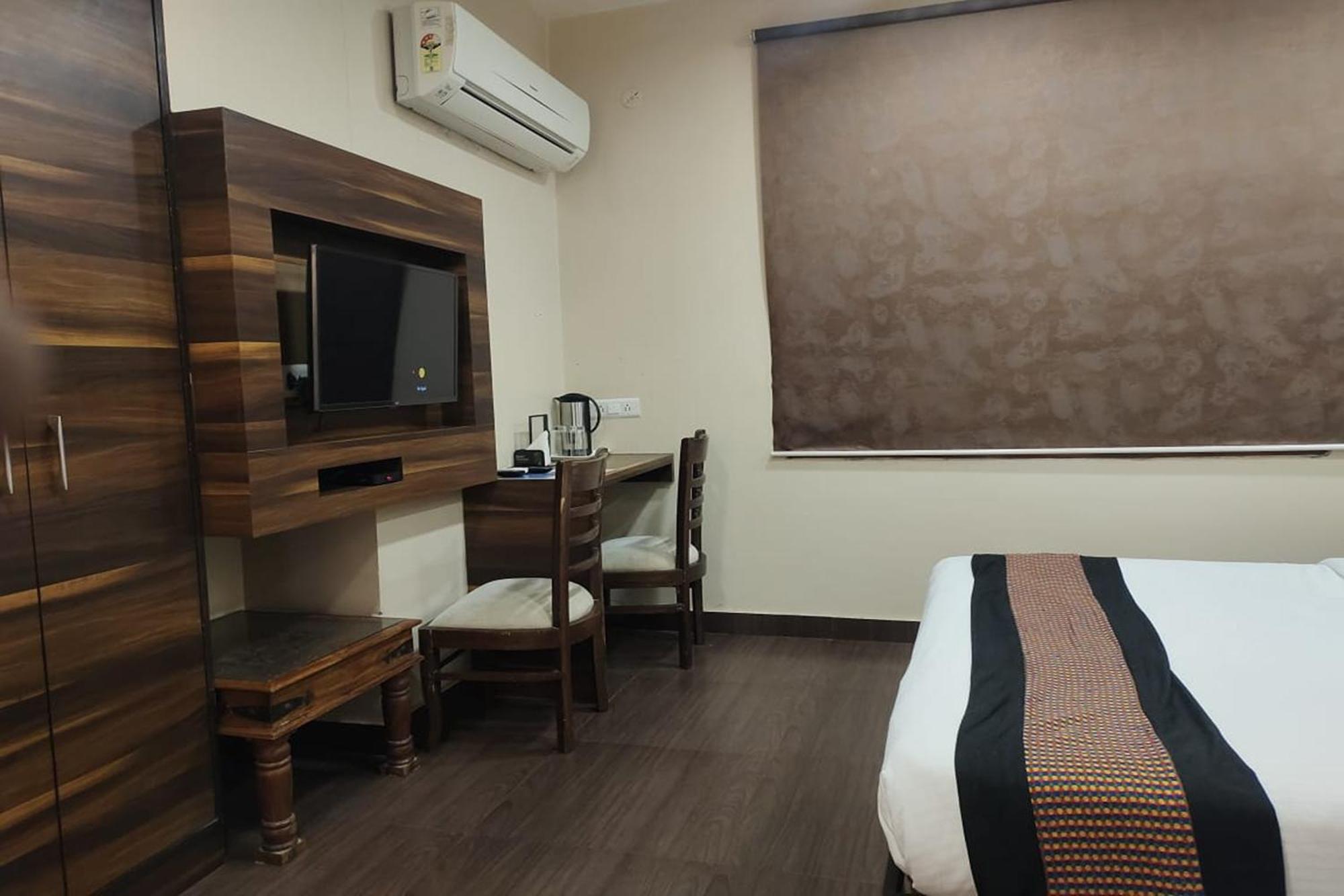 Hotel Rang Mahal Near Jaipur International Airport Eksteriør billede
