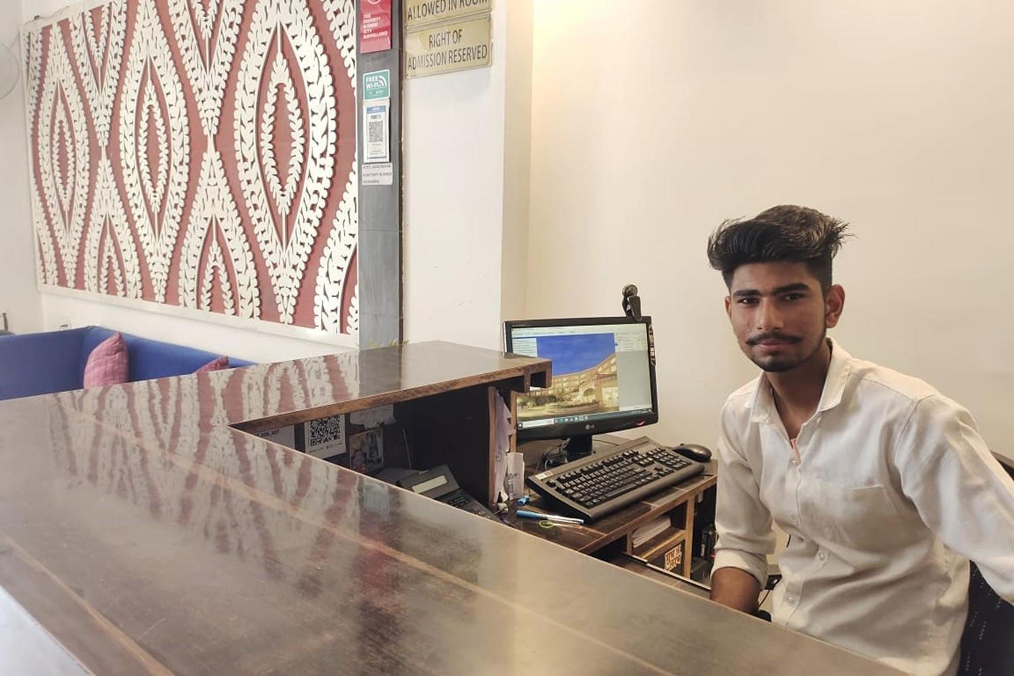 Hotel Rang Mahal Near Jaipur International Airport Eksteriør billede