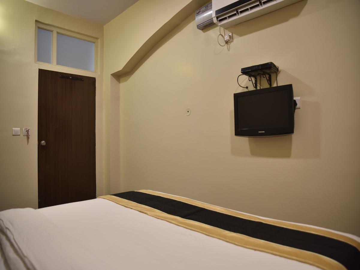 Hotel Rang Mahal Near Jaipur International Airport Eksteriør billede