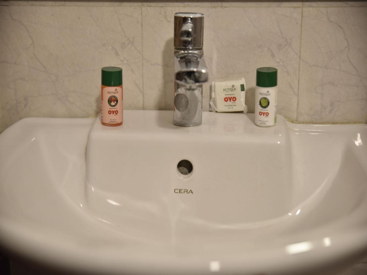 Hotel Rang Mahal Near Jaipur International Airport Eksteriør billede